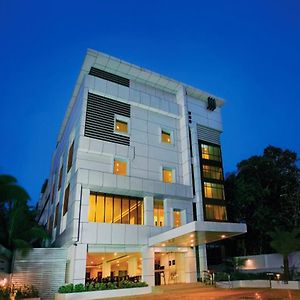 Hotel Hills Park Pathanamthitta